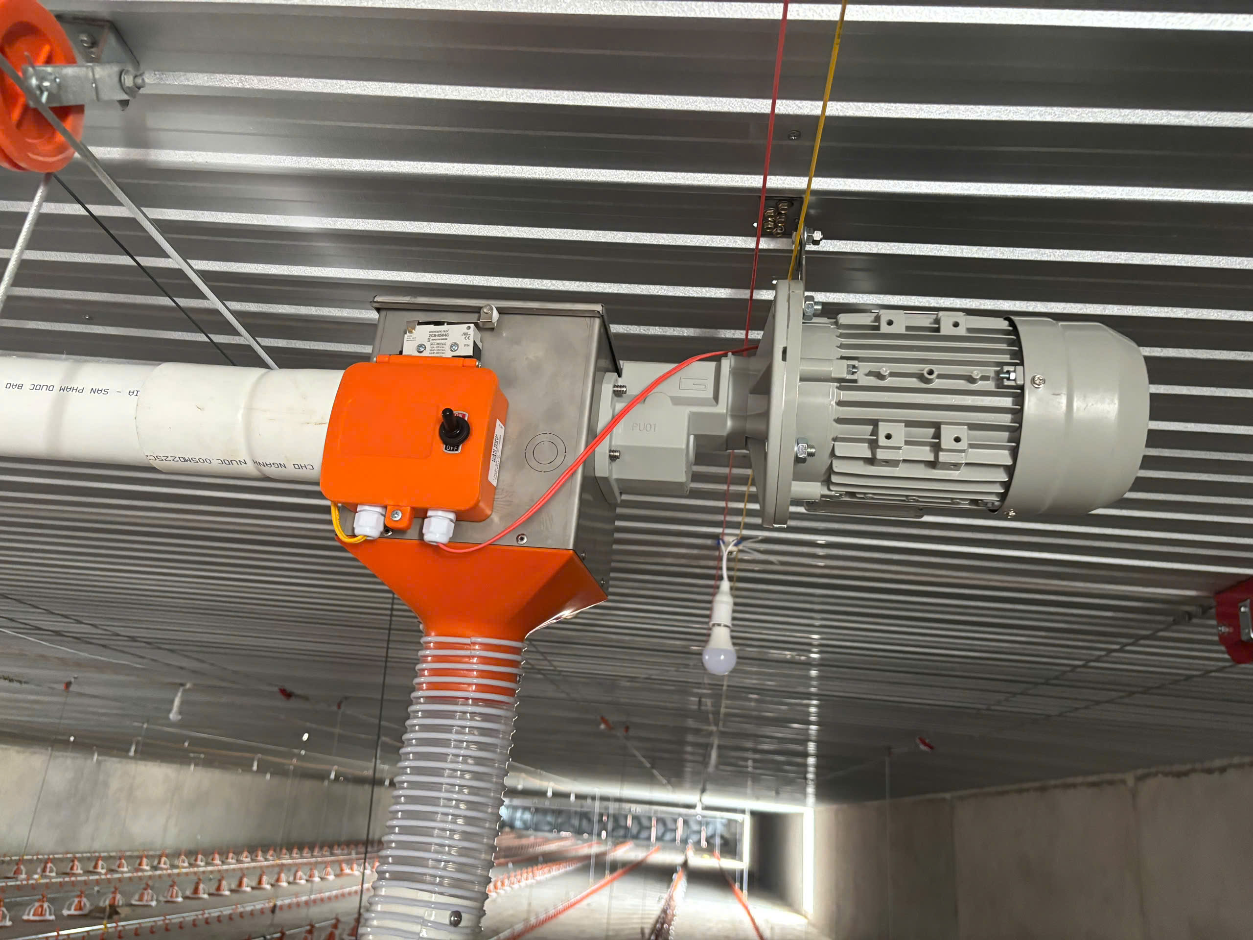 BỘ GIẢM TỐC TRANSTECNO ĐƯỜNG ĂN TỰ ĐỘNG GIA CẦM 1PHA VÀ 3 PHA ĐỦ CÔNG SUẤT