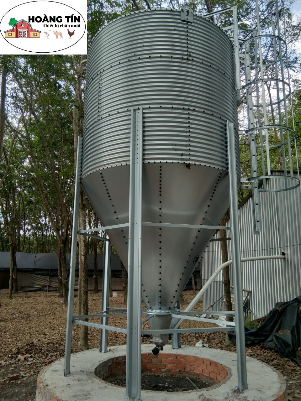 Bồn silo chứa cám