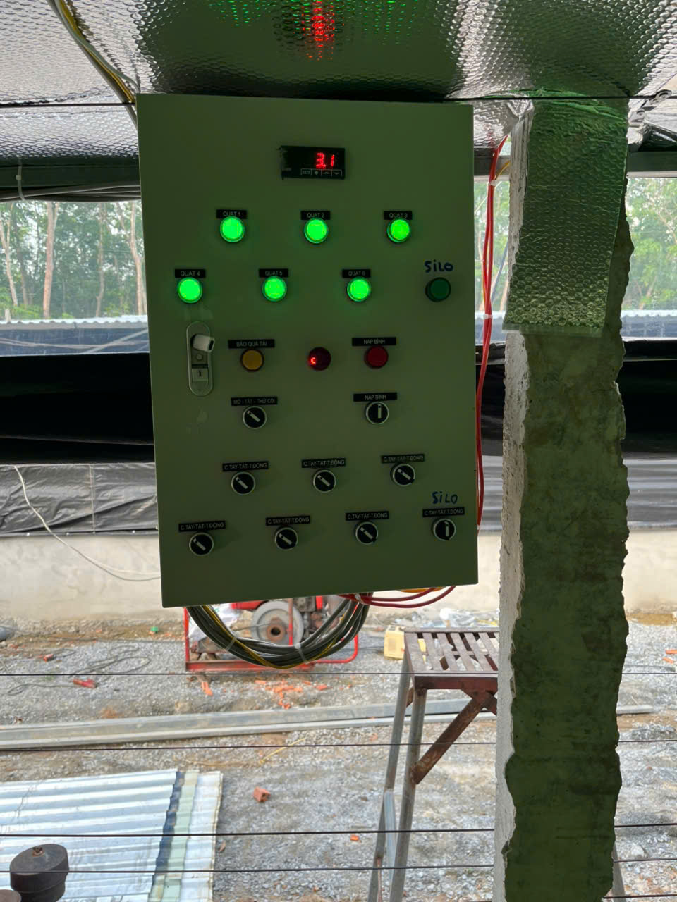 Tủ điều khiển quạt trang trại