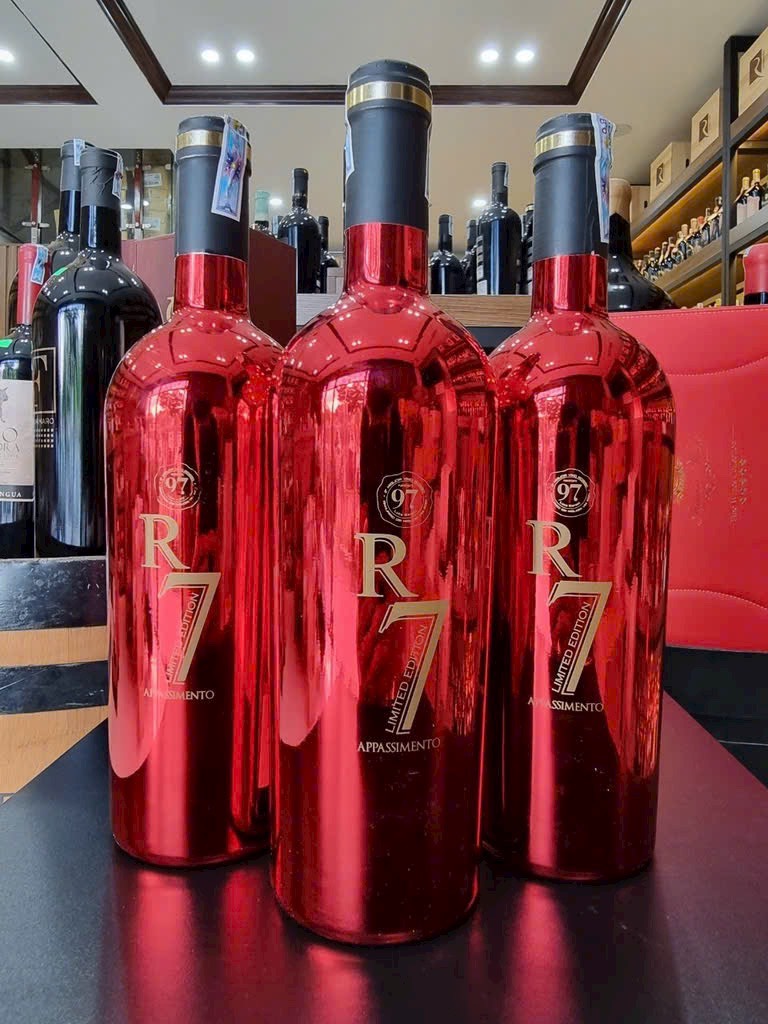 Vang R7 Primitivo Đỏ
