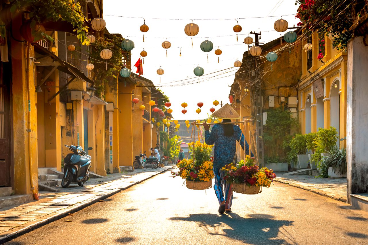HÀ NỘI/SÀI GÒN - HUẾ - ĐÀ NẴNG - HỘI AN - HÀ NỘI/SÀI GÒN