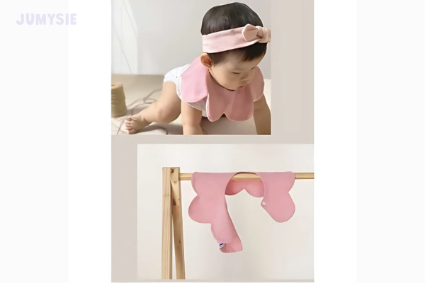 Tìm hiểu yếm cổ tròn dành cho bé