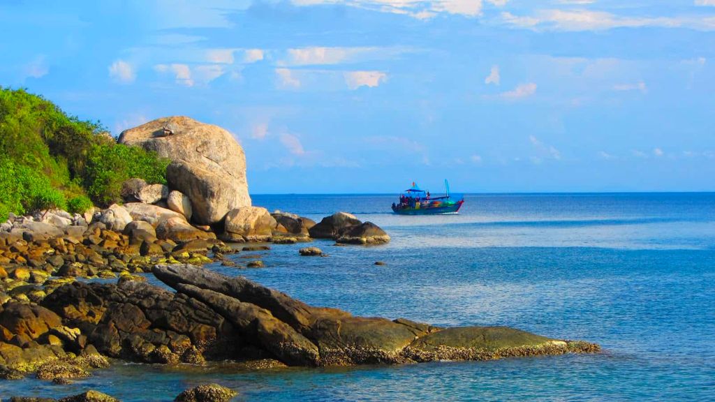 Nha Trang: Vườn Nho - Đồng Cừu - Hang Rái 4N3Đ