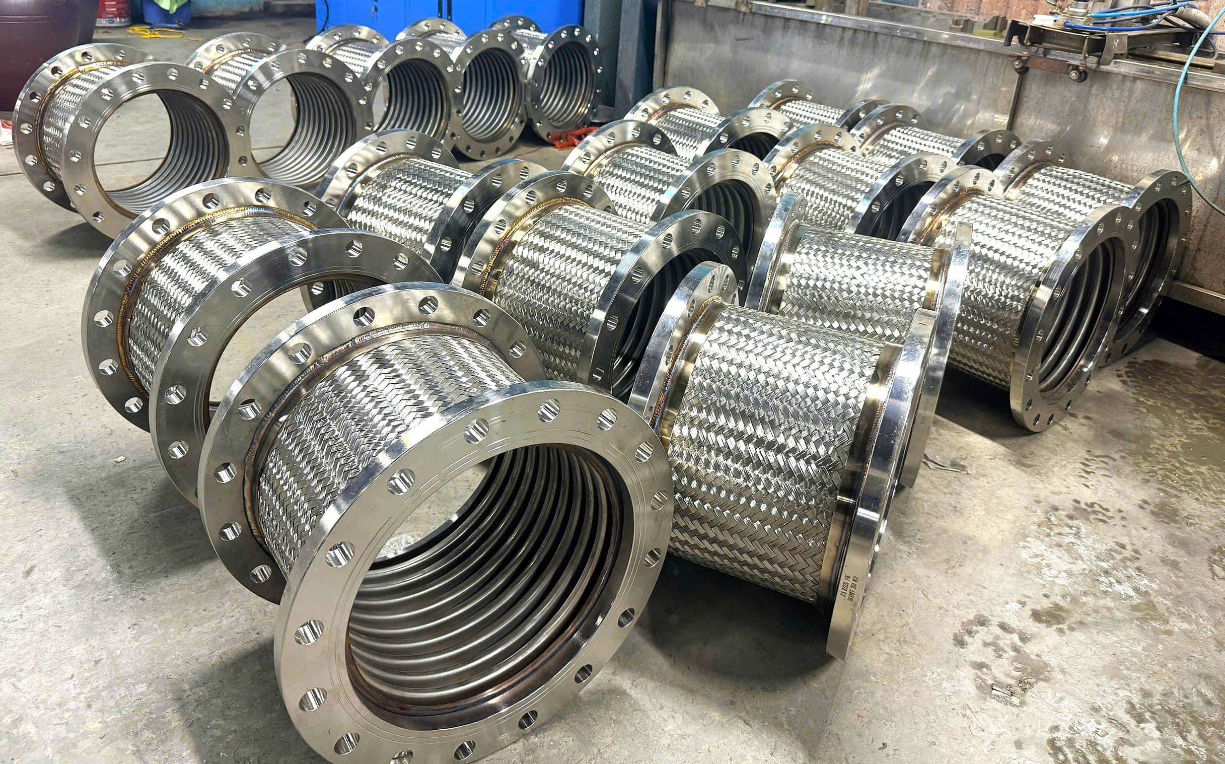 Lắp Ráp Gia Công Ống Hàn, Ống Mềm Inox Theo Yêu Cầu Tại Hà Nội
