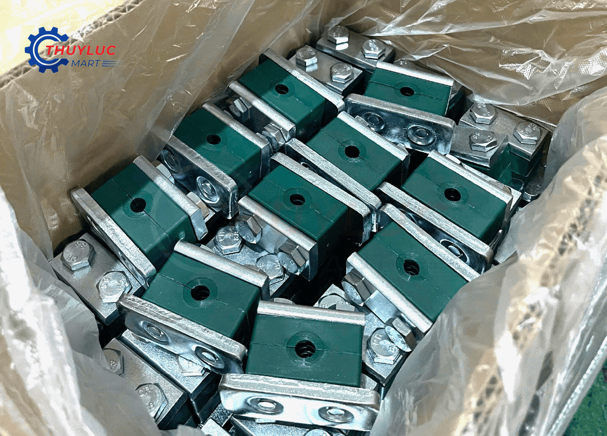 Kẹp ống thủy lực loại nặng đa dạng kích cỡ giúp cố định ống