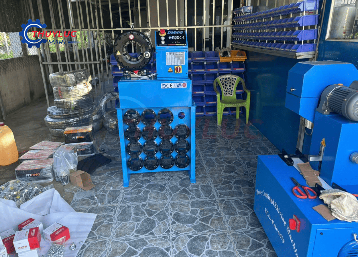 Máy bấm ống Samway P32 cho cửa hàng tại Cần Giờ