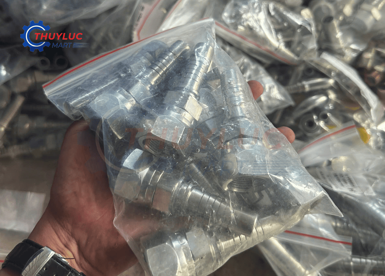 Hướng dẫn vận hành máy bấm ống thủy lực cho khách hàng tại xưởng Bình Phước