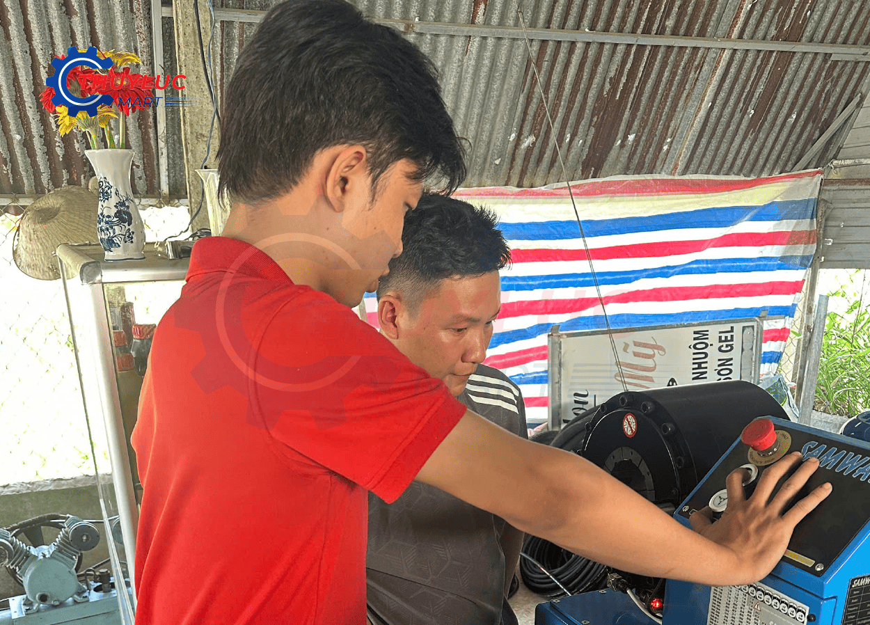 kỹ thuật hướng dẫn vận hành máy bấm ống thủy lực cho khách hàng