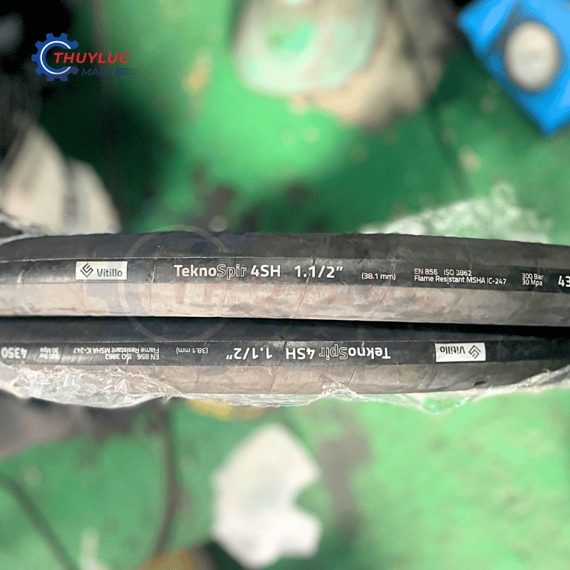 Ống thủy lực Vitillo 4SH 1.1/2", TS4SH24