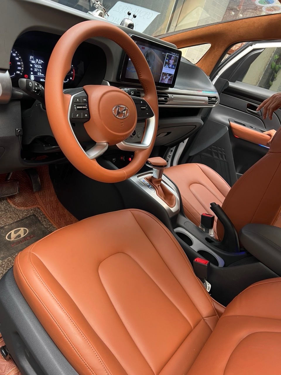 Đổi màu nội thất