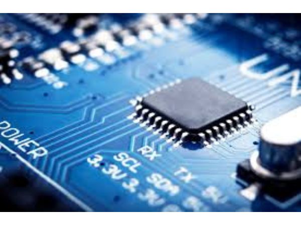 THIẾT BỊ BÁN DẪN: CHÌA KHÓA MỞ CỬA CUỘC CÁCH MẠNG TRÍ TUỆ NHÂN TẠO