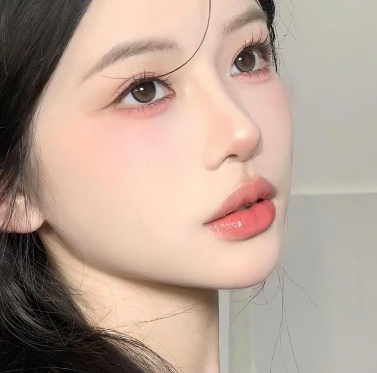 Kính Áp Tròng Màu Đen Mirro Black BK-667