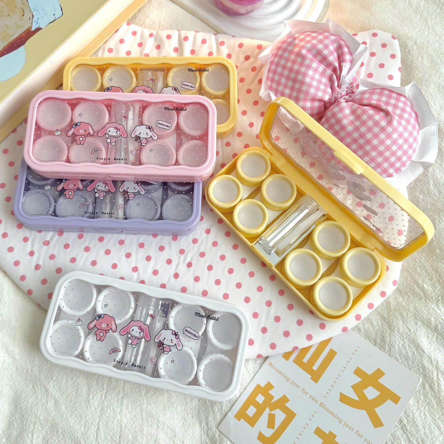 Khay Đựng 4 Cặp Lens Stupid Rabbit