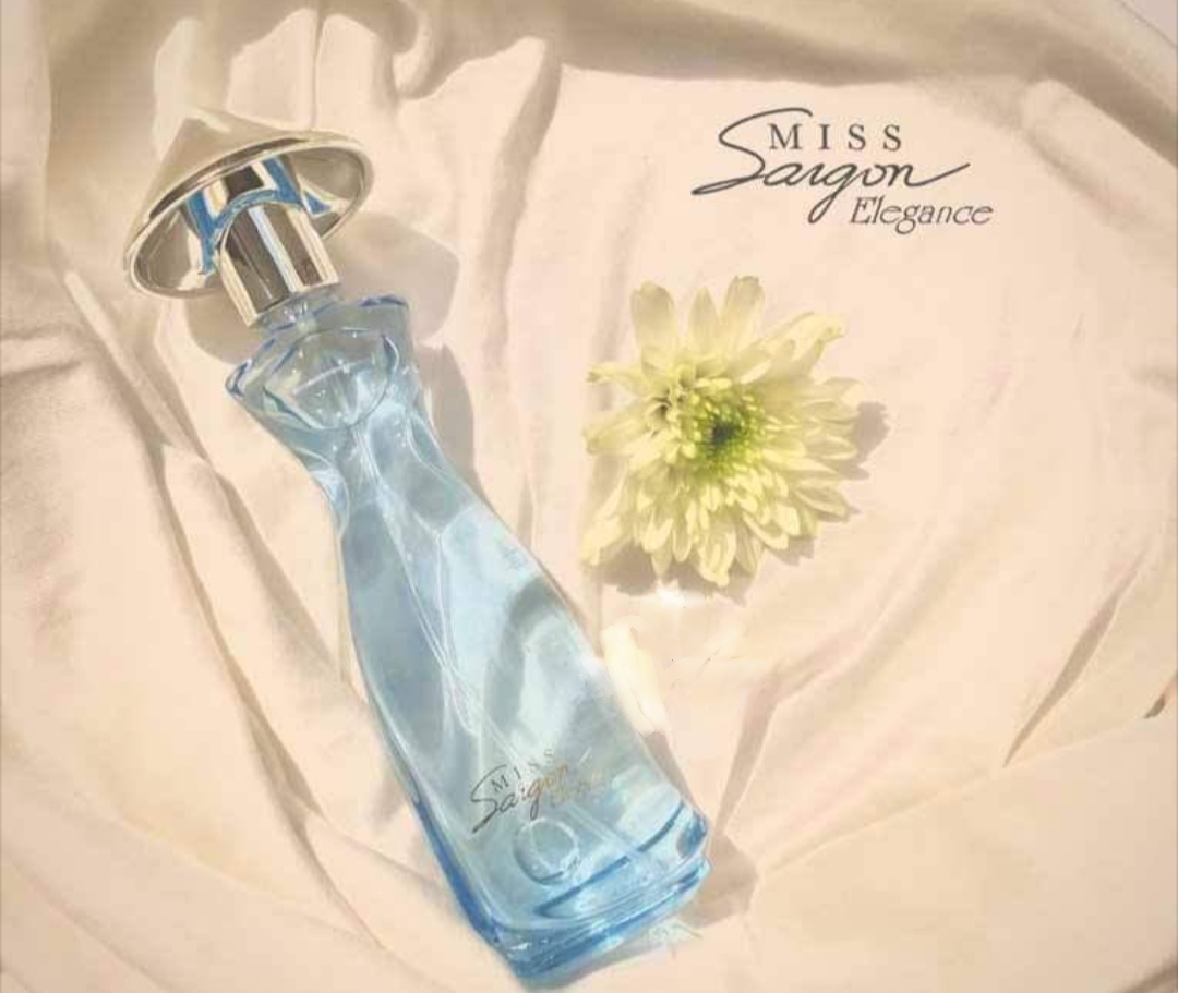 Miss Saigon Elegance Sapphire N2