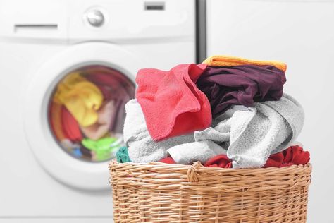 Cách giặt đồ bằng tay sạch sẽ bền màu tại nhà