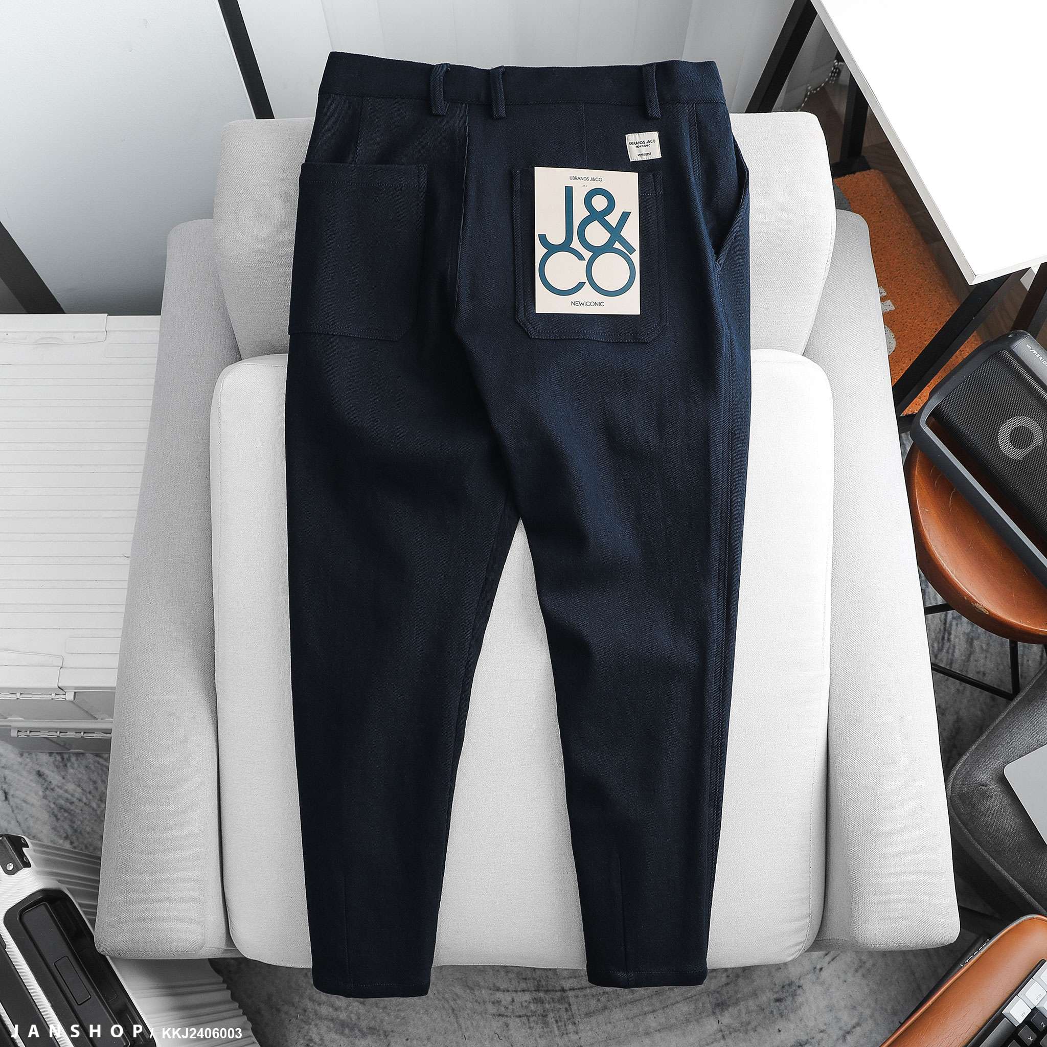 Kaki J&CO Crop Fit Raven