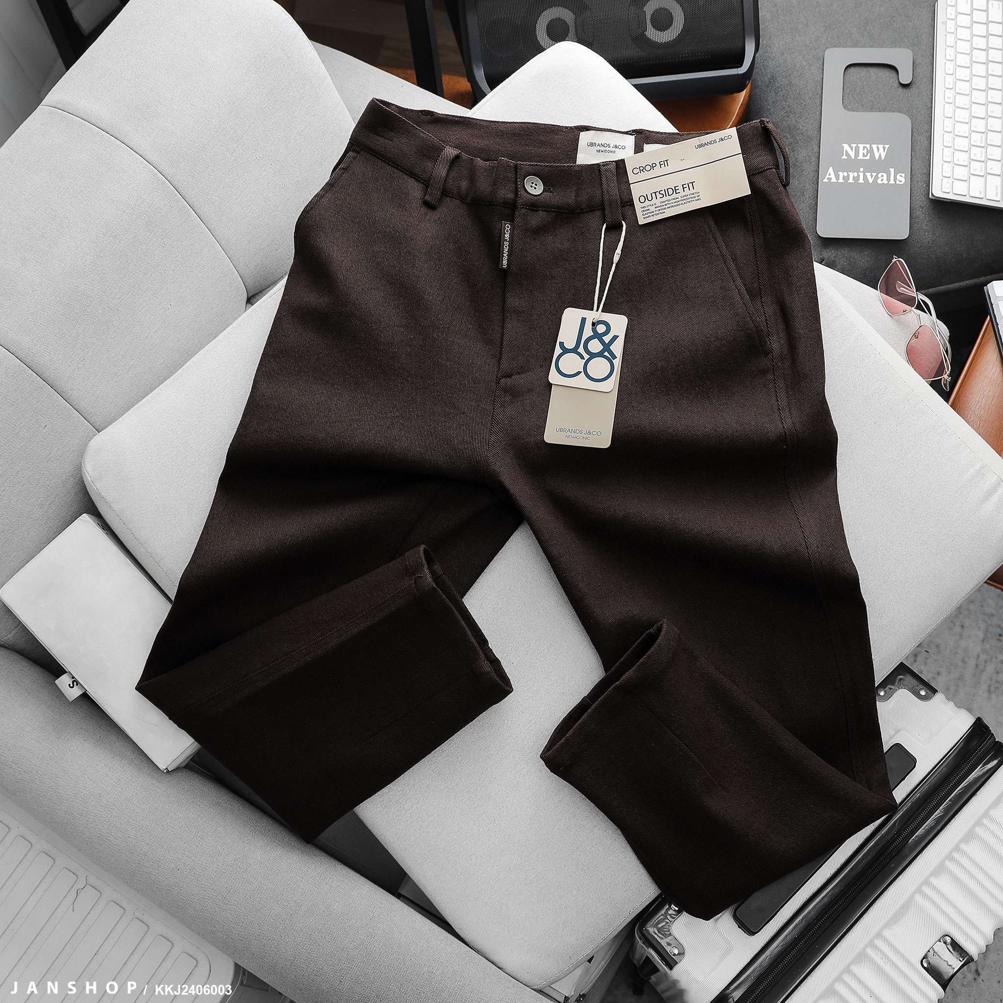 Kaki J&CO Crop Fit Raven