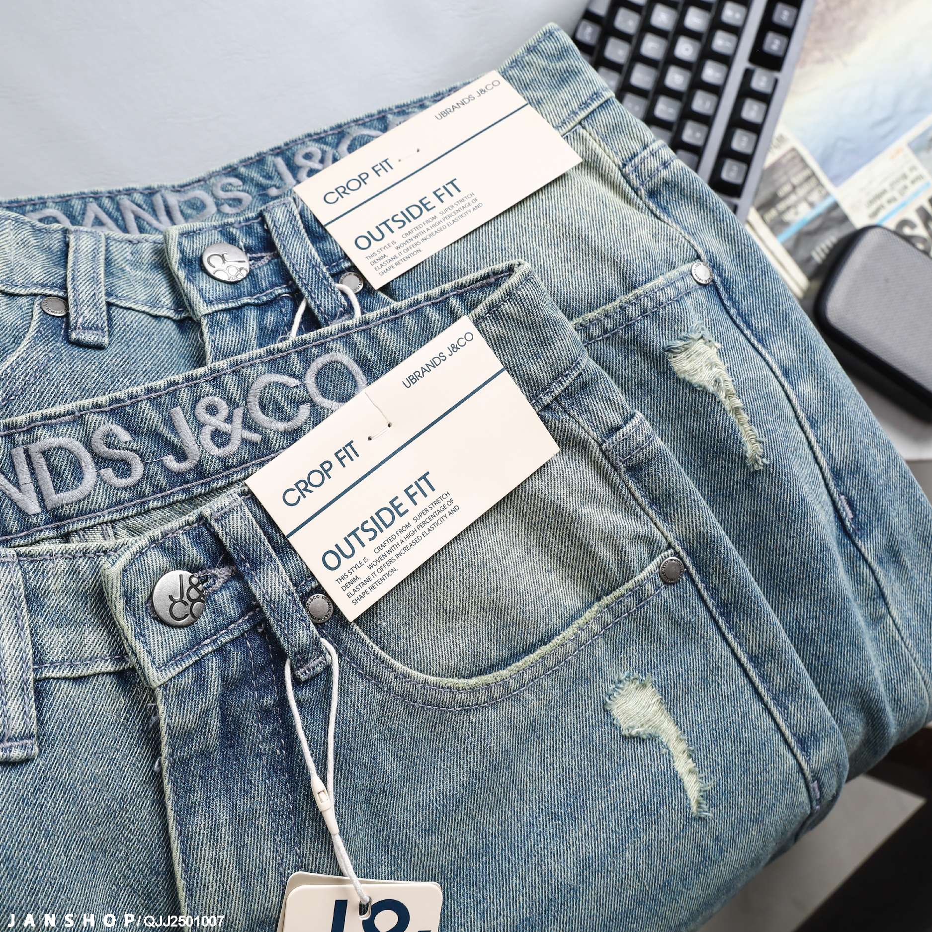 Quần Jean J&CO Crop Fit About