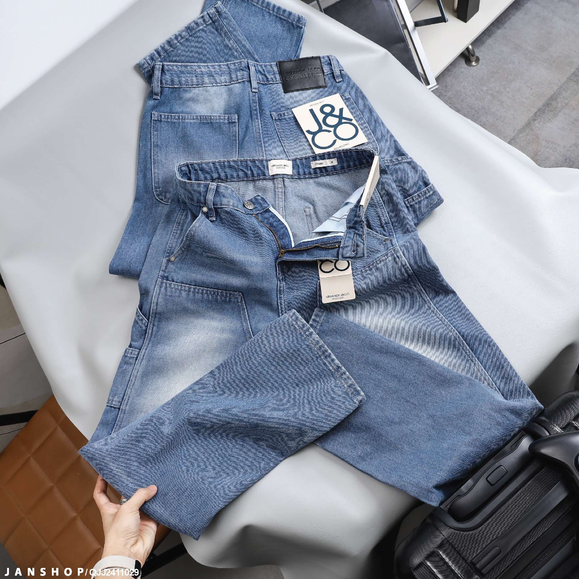 Quần Jean J&CO Straight Tough