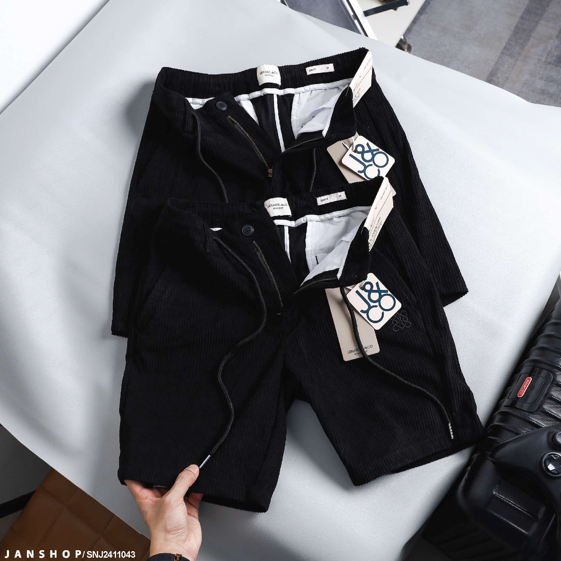 Short Nhung J&CO Slimfit Dove
