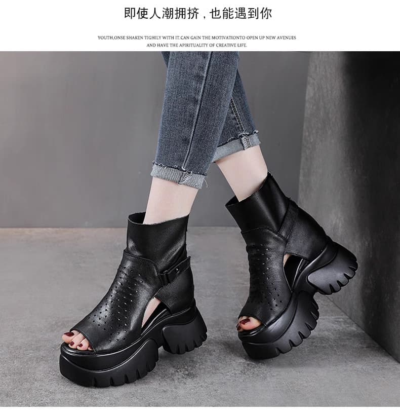 Sandal nữ da thật, miệng cá đế dầy nâng chiều cao chống thấm nước tốt. Phong cách hiện đại, cá tính thích hợp mùa hè.