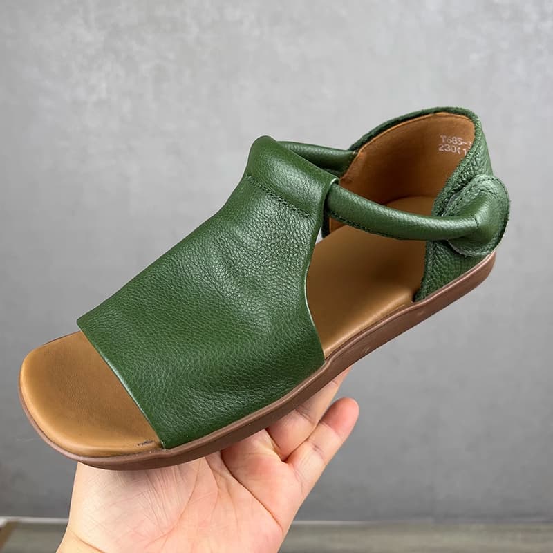 Sandal nữ da thật, miệng cá đế thấp. Phong cách hiện đại, cá tính thích hợp mùa hè.