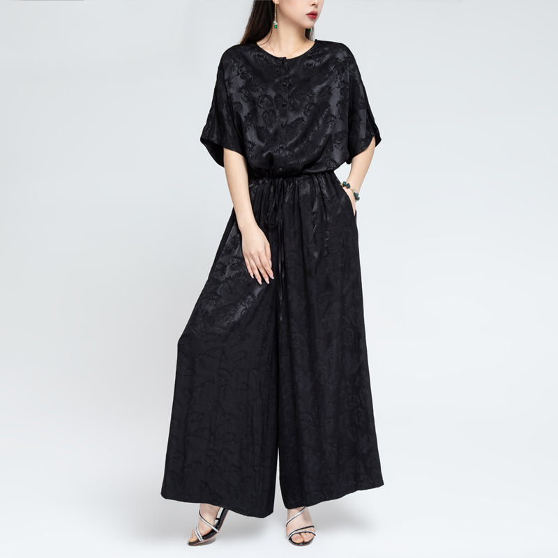Bộ Đồ Lụa Gấm Hai Mảnh Phong Cách Mới Hiện Đại Sang Trọng Chất Lượng Cao Thời Trang Xuân Hè Dành Cho Mọi Lứa Tuổi