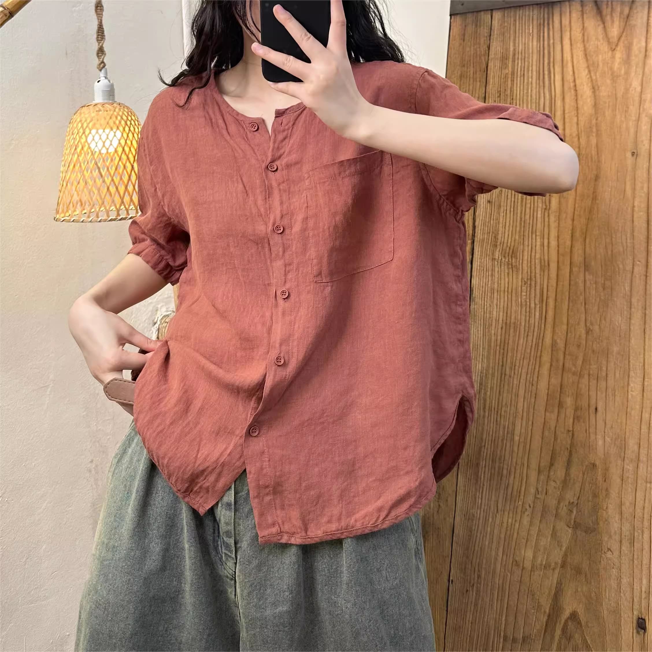 Áo crop top bằng vải lanh viền cong, phong cách retro giản dị, đơn giản của mùa hè năm 2024