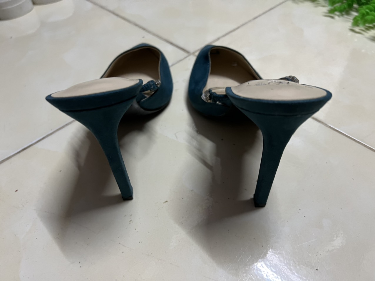 Guốc da cao cấp, màu xanh, cao 7cm, đế nhọn, phong cách lịch sự