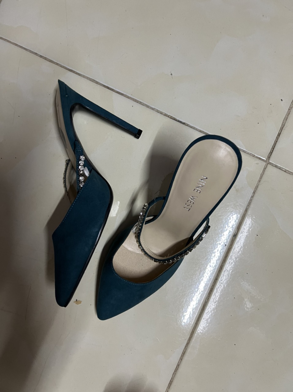Guốc da cao cấp, màu xanh, cao 7cm, đế nhọn, phong cách lịch sự