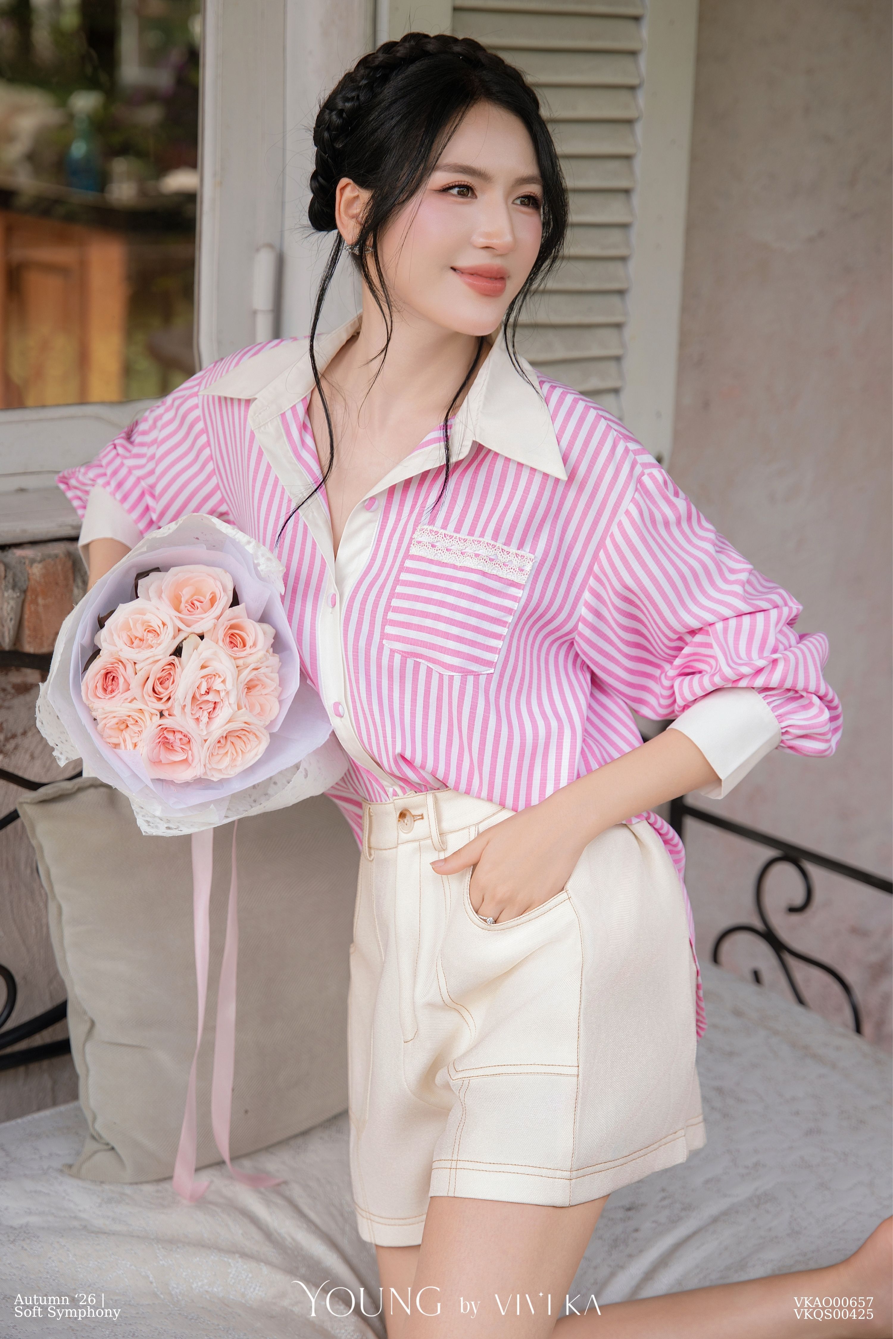 Áo Livia sơ mi lace-up sau-C62
