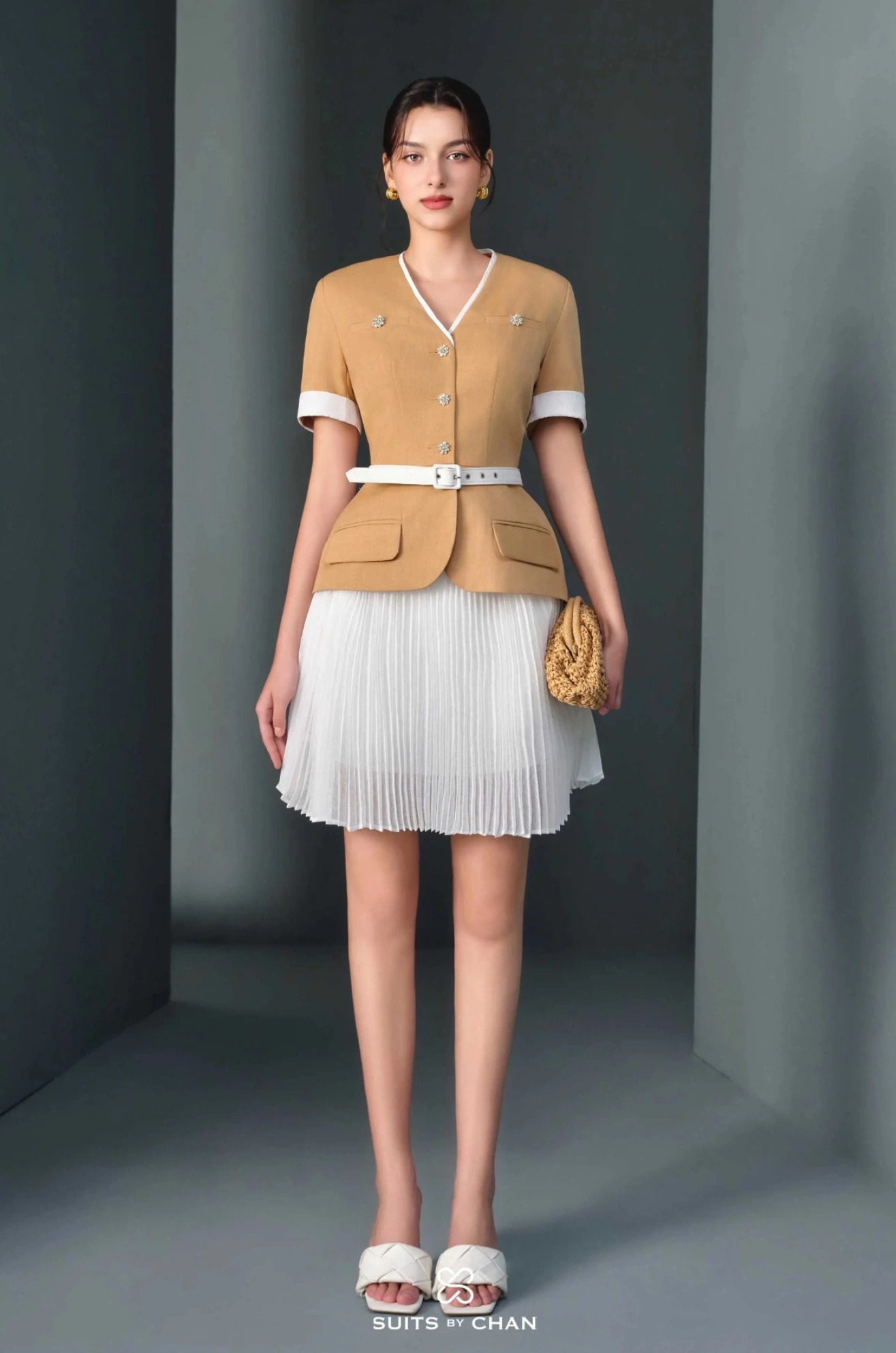 Áo Vesta peplum phối nút