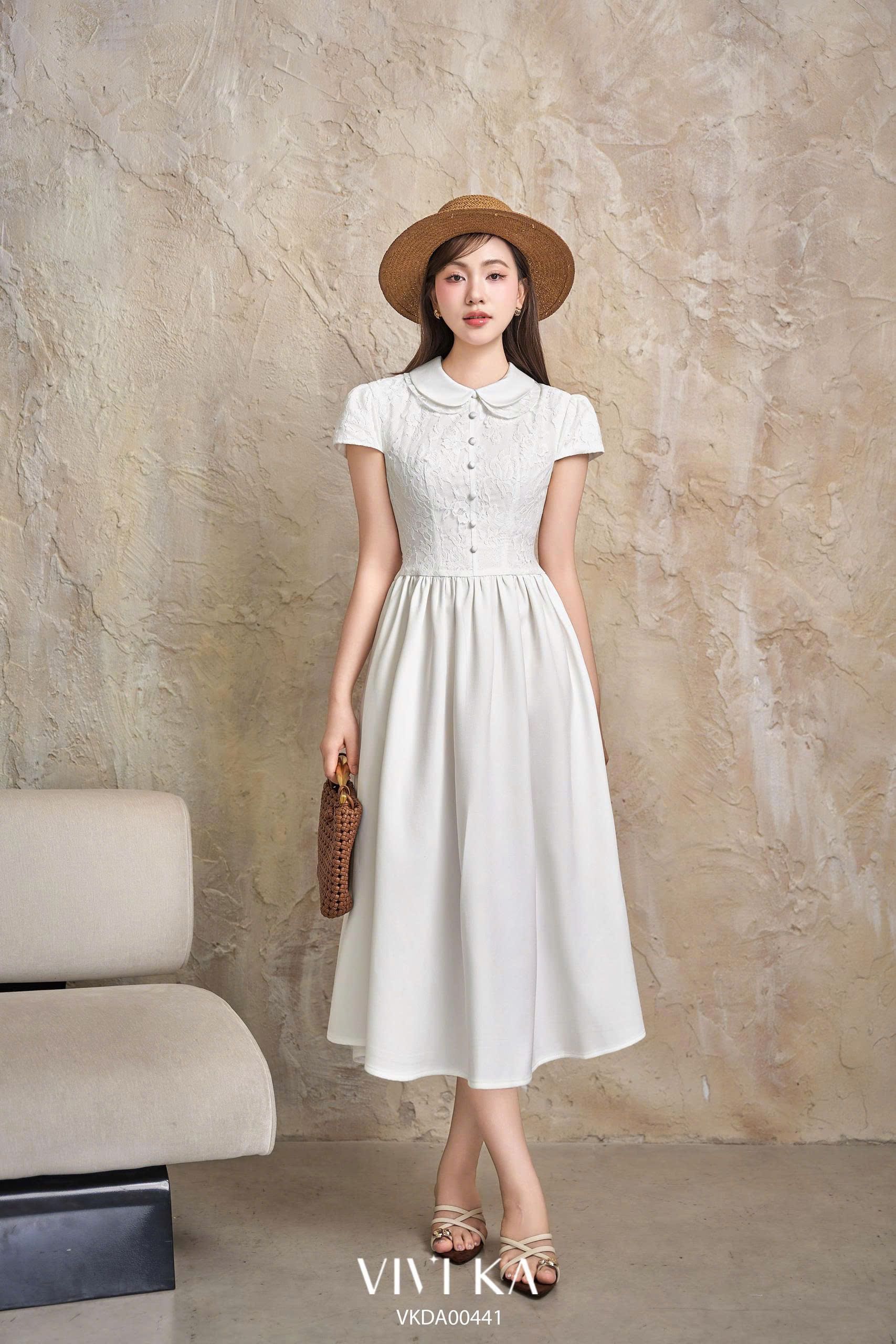 Đầm Cindy cổ sen dáng dài
