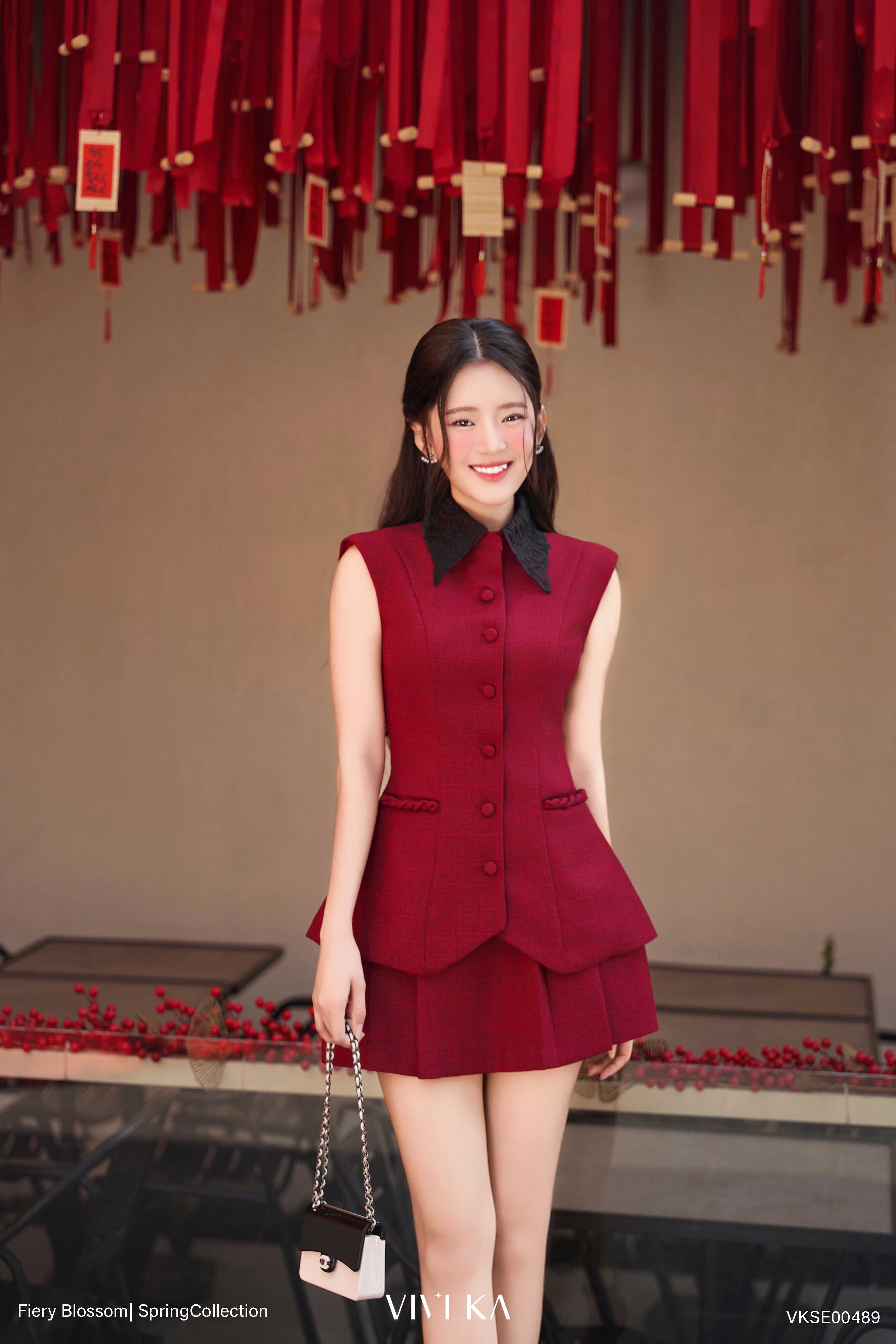 Set Phoebe áo ghile phối lá cổ+chân váy xếp ly