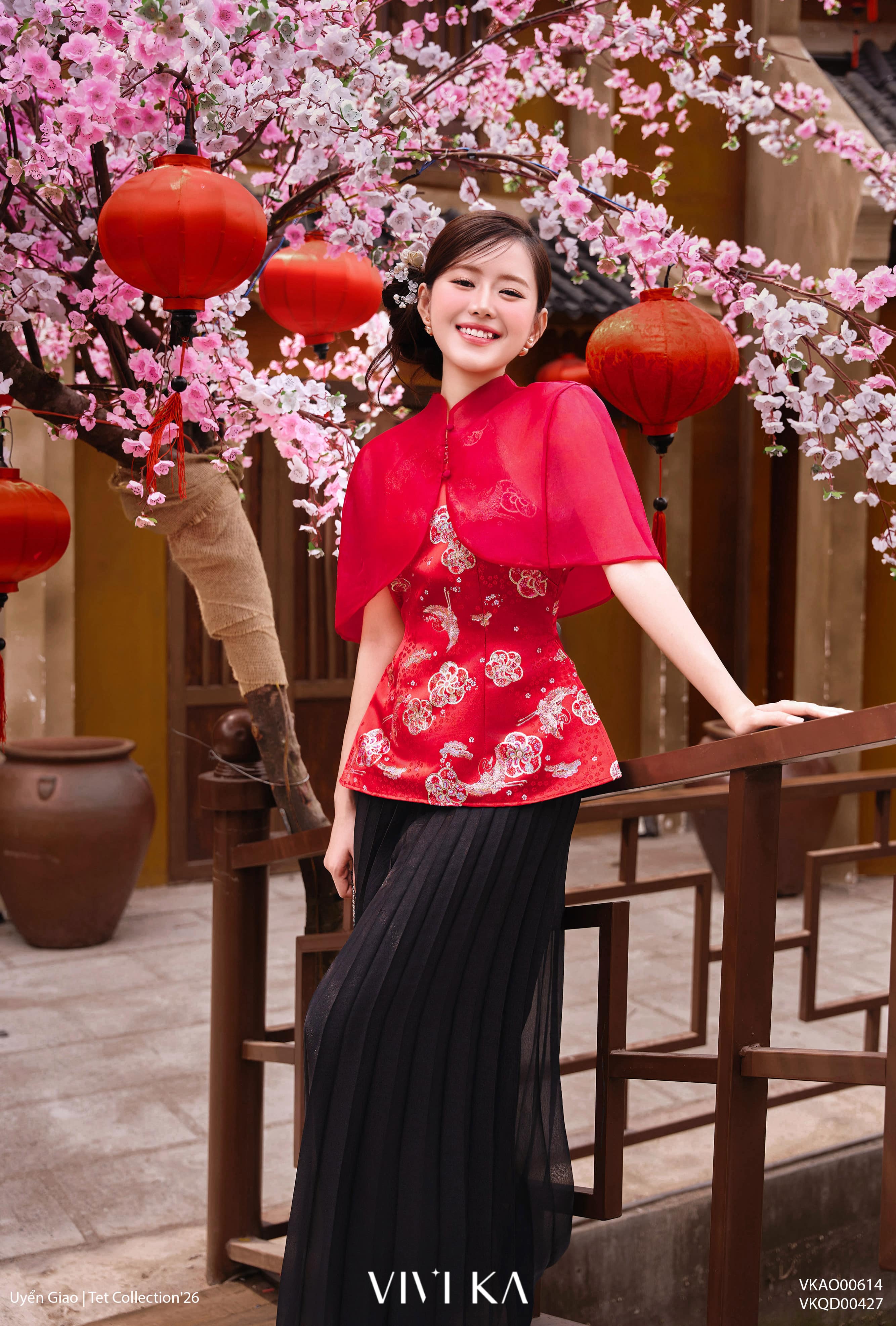 Áo Hàm Nguyệt cổ yếm phối áo khoác