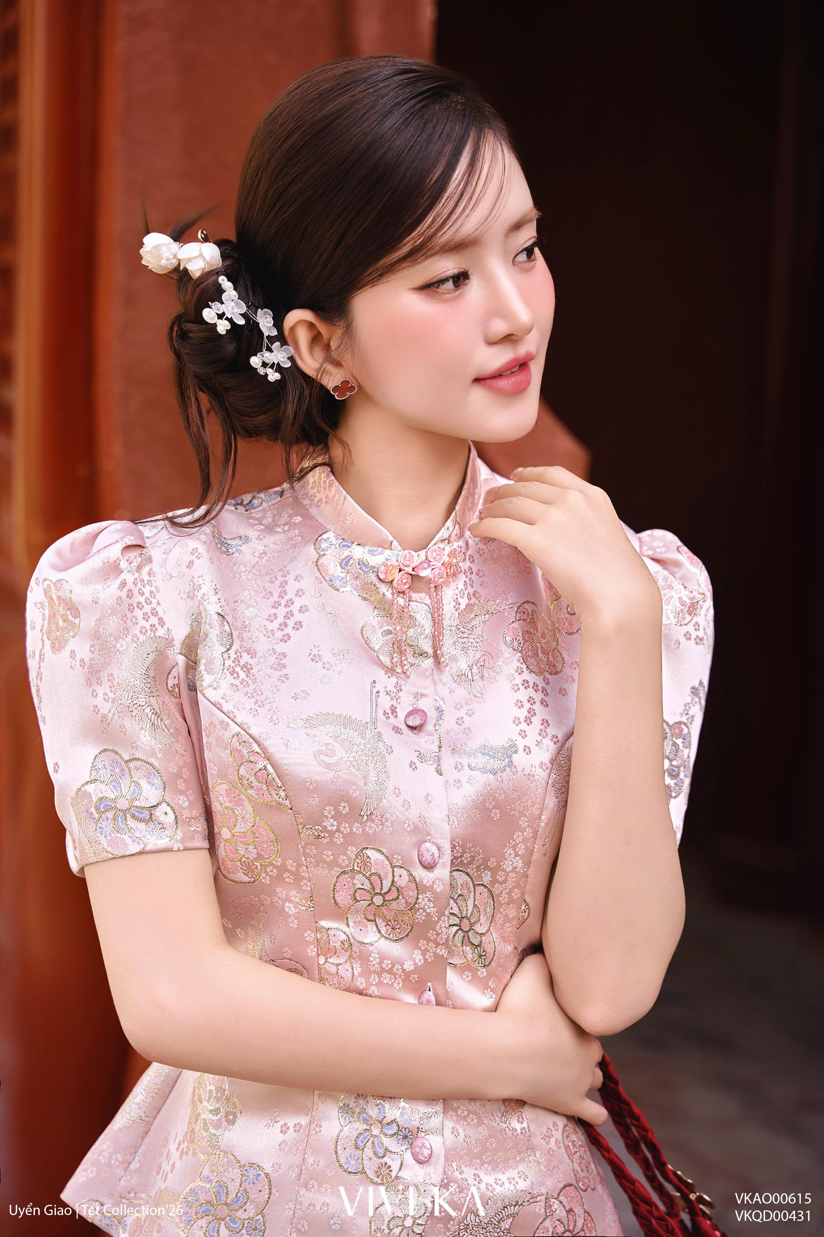 Áo Diên Ngọc thục áo gấm Tống