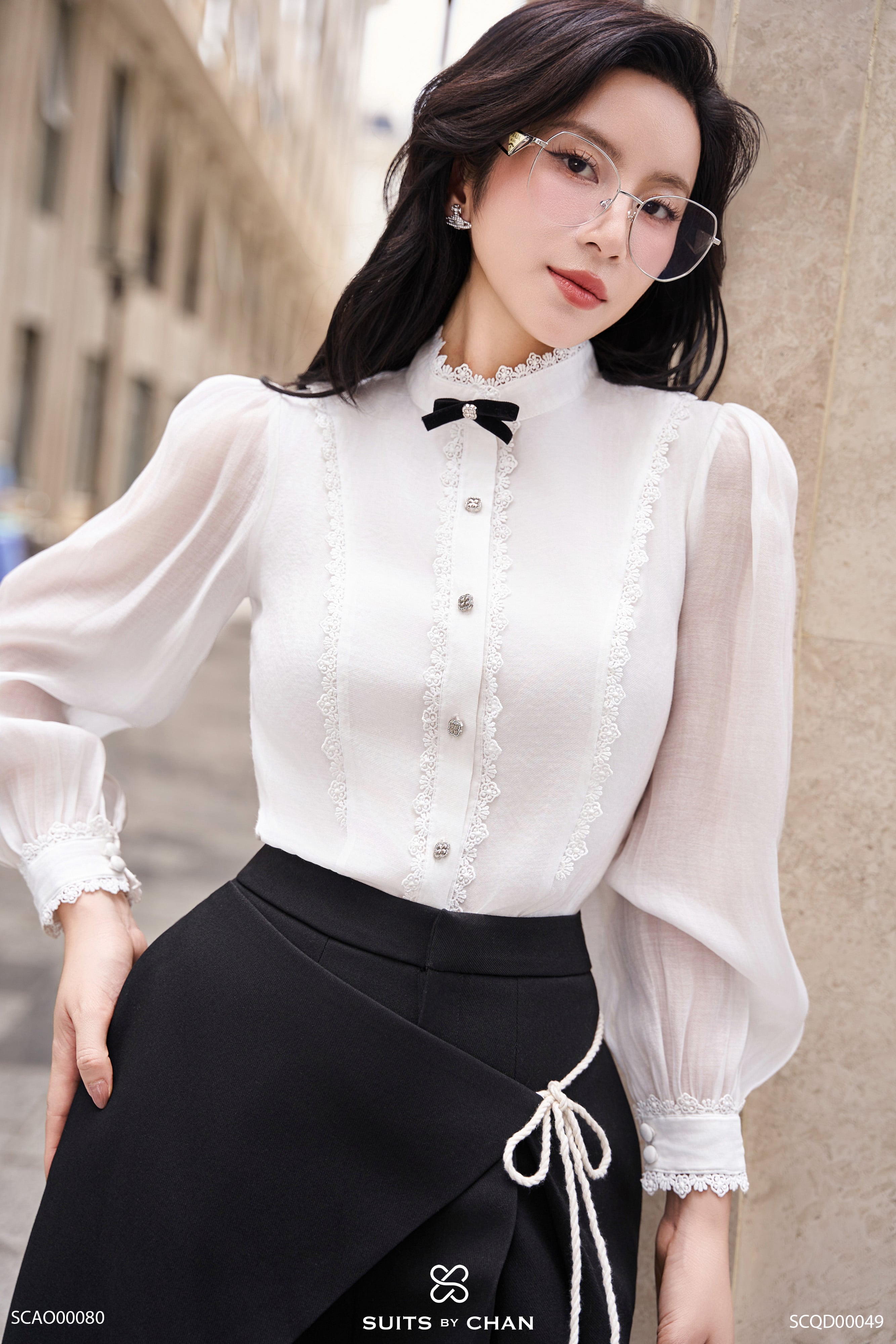 Áo Colette trắng cổ ren tay dài phối nơ