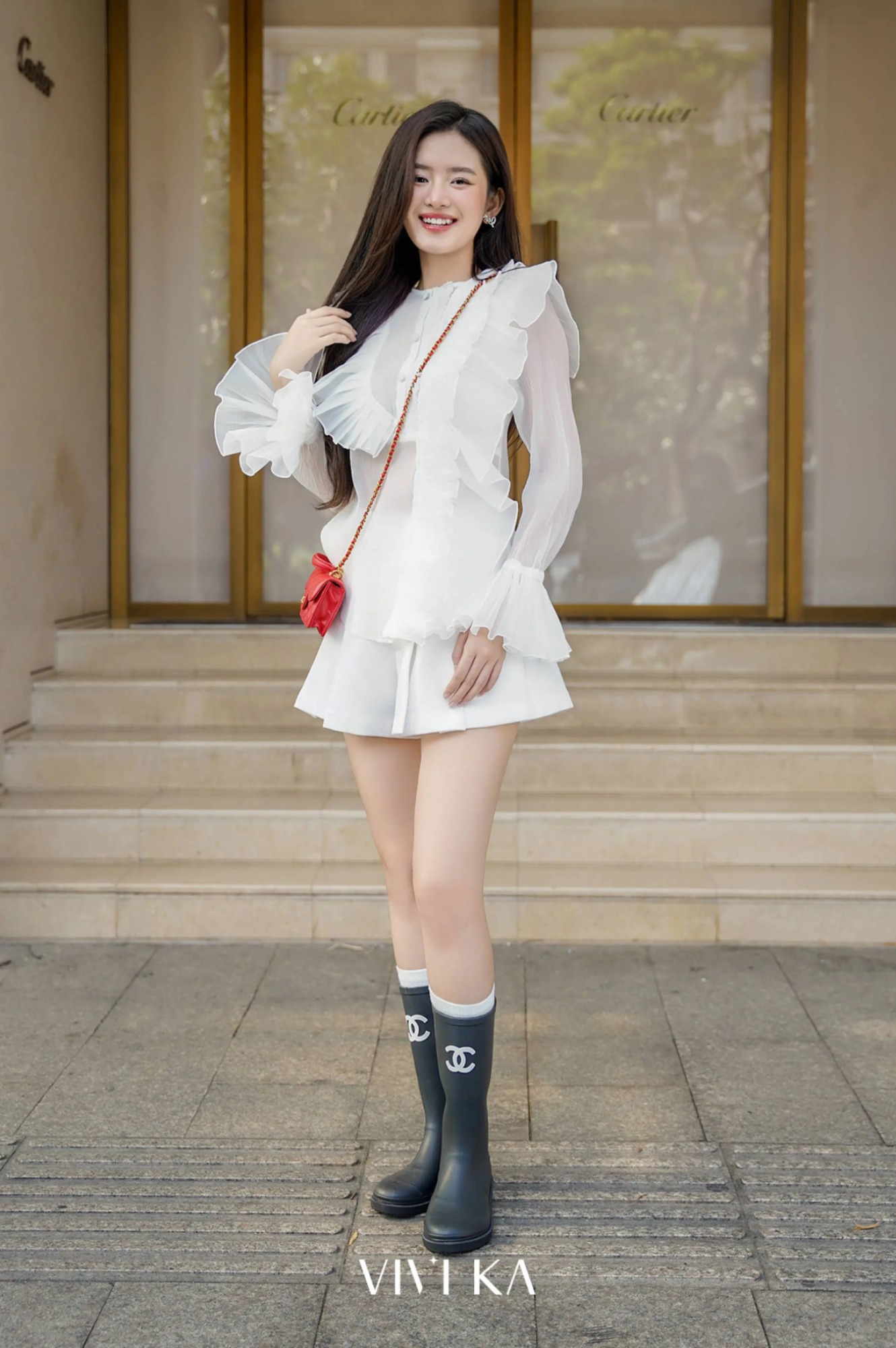 Áo sơ mi cổ bèo tay dài bo chun