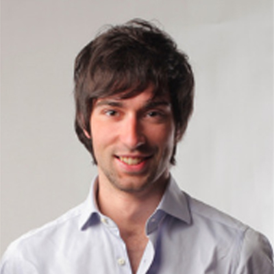 3. Thợ may lành nghề