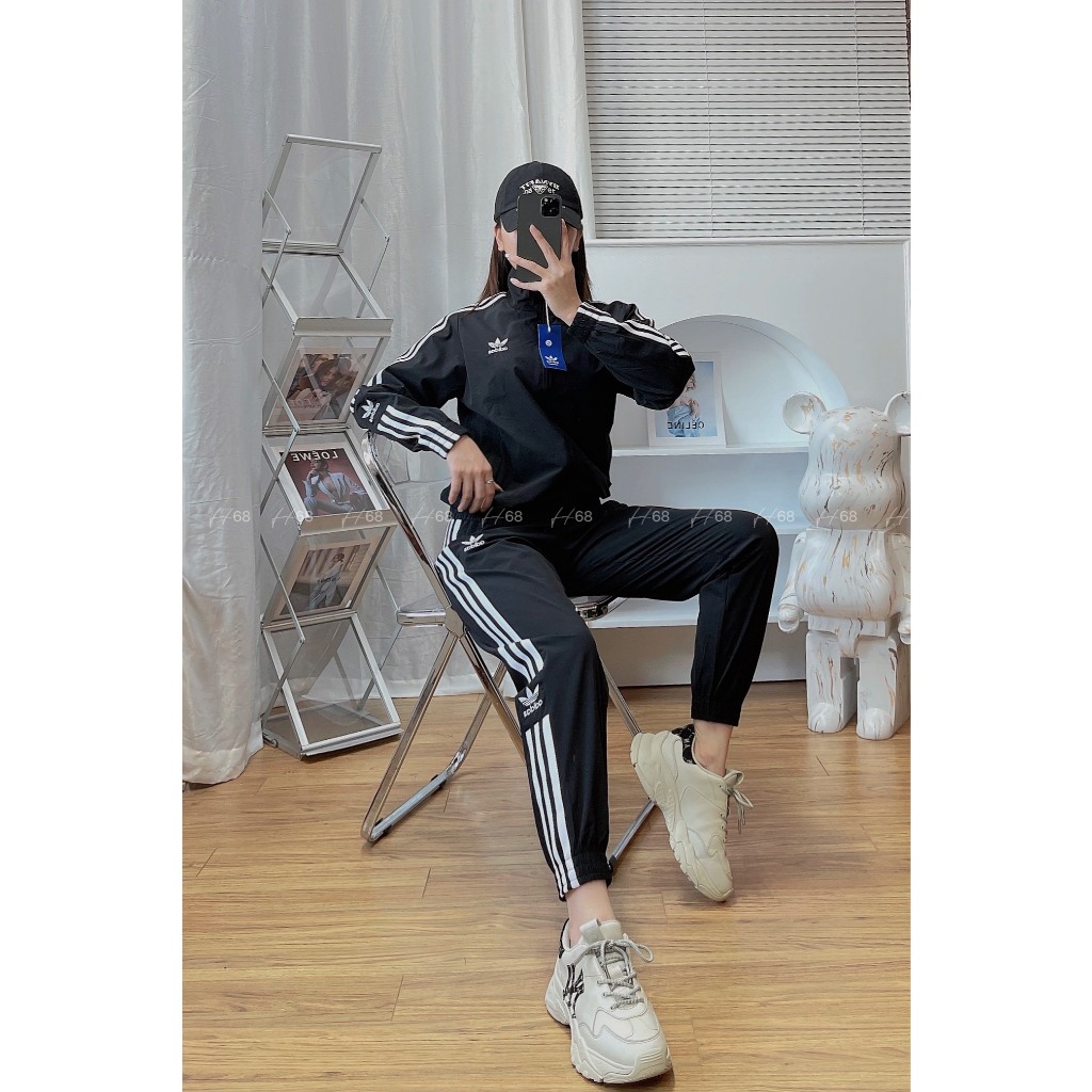 Set thể thao nữ Adidas chất gió co giãn, áo 2 lớp lót lưới, túi quần áo có khoá, set thu đông vnxk BGWM2