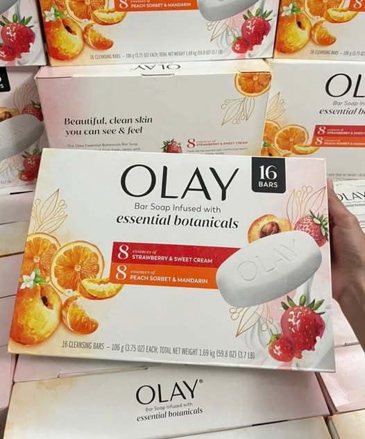 Lốc 16 cục  Xà bông cục OLAY mẫu mới chính hãng mỹ - hương đào và dâu 106gr