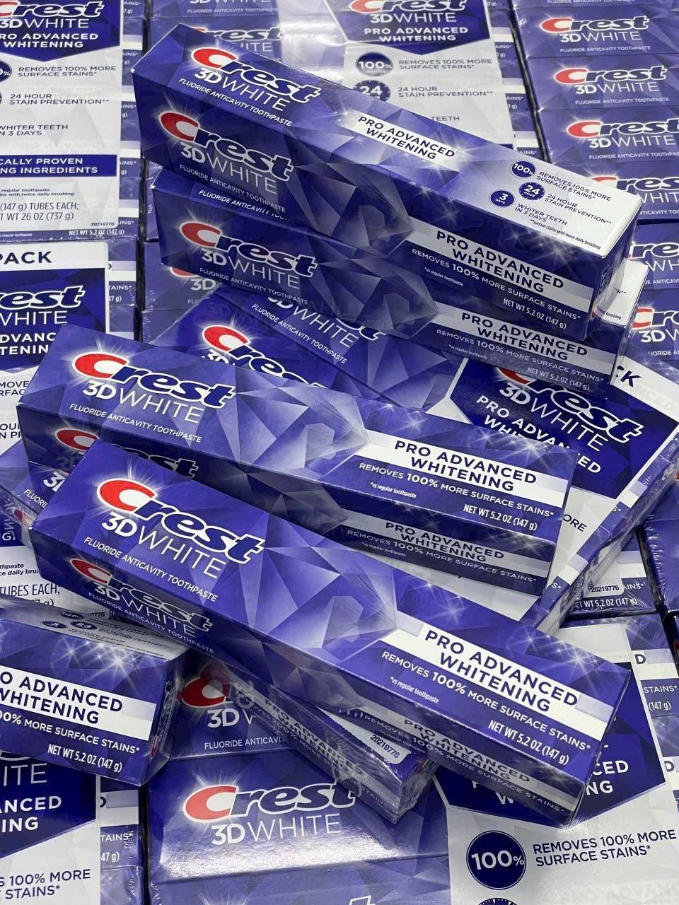 KEM ĐÁNH RĂNG CREST 3D WHITE PRO ADVANCED WHITENING LỐC 5 TUÝP CỦA MỸ