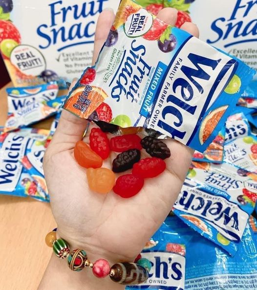 Có tách lẻ 45 gói và 90 gói Kẹo Dẻo Trái Cây Welch's Fruit Snacks hương trái cây của MỸ