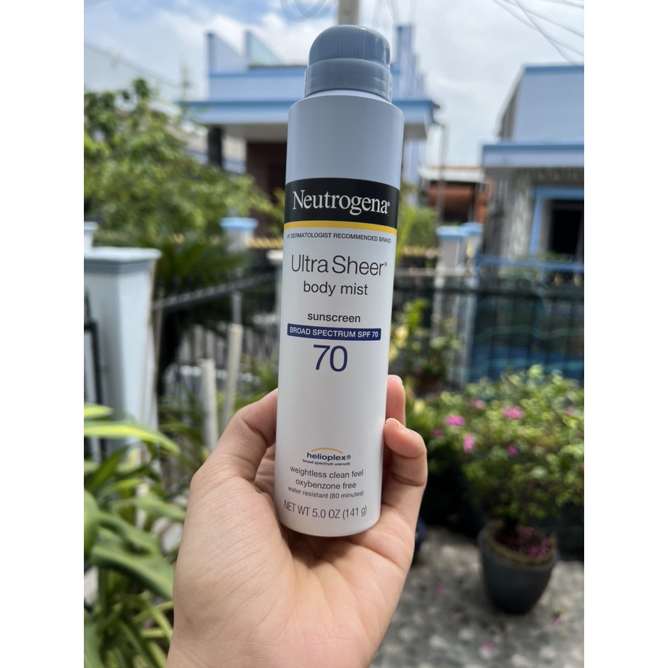 XỊT CHỐNG NẮNG TOÀN THÂN NEUTROGENA ULTRA SHEER BODY MIST SUNSCREEN BROAD SPECTRUM SPF 70 CHAI 141G CỦA MỸ