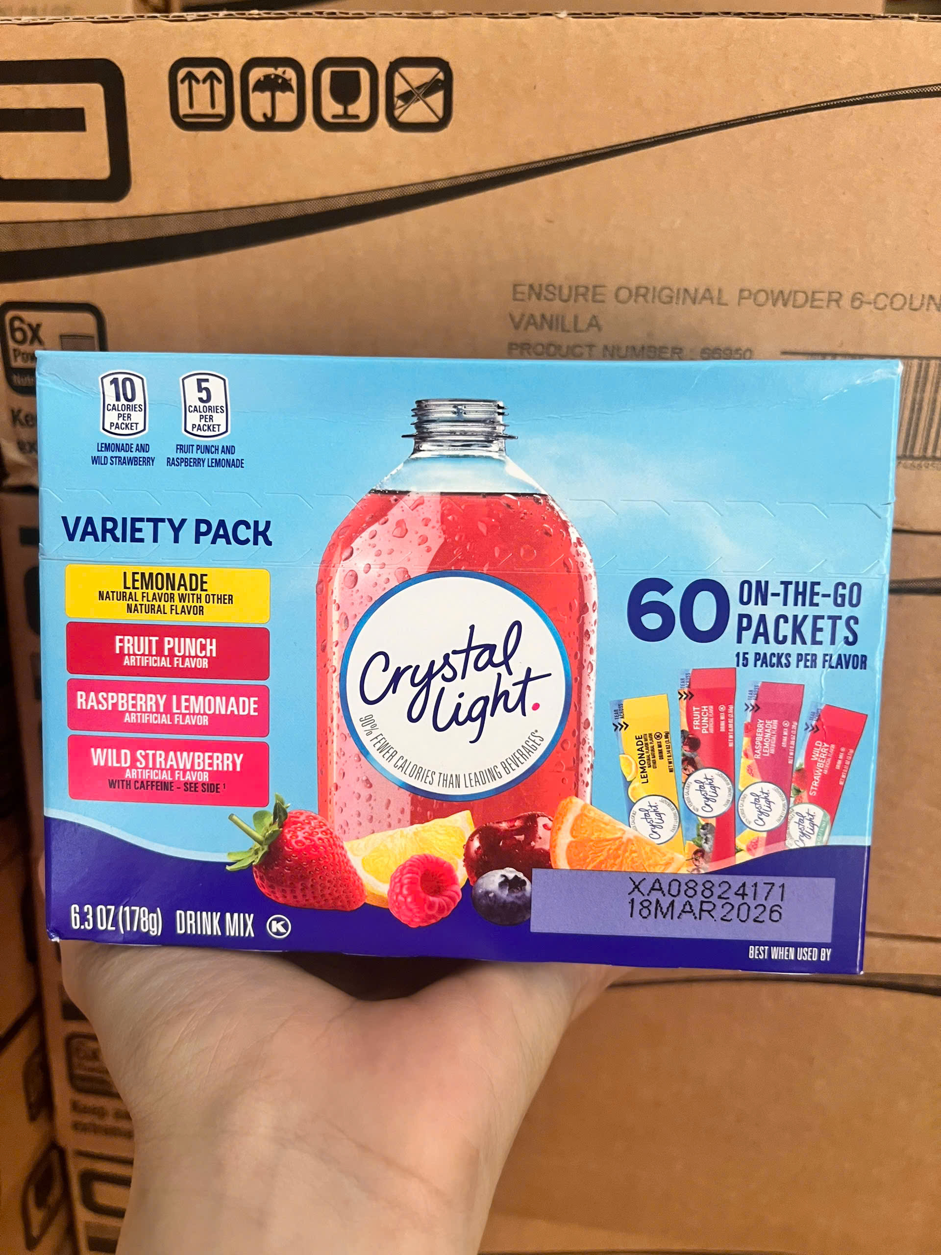 Bột Trái Cây Nguyên Chất Crystal Light Variety Pack Calo Thấp Không Cafein (Hộp 60 Gói Tiện Lợi)
