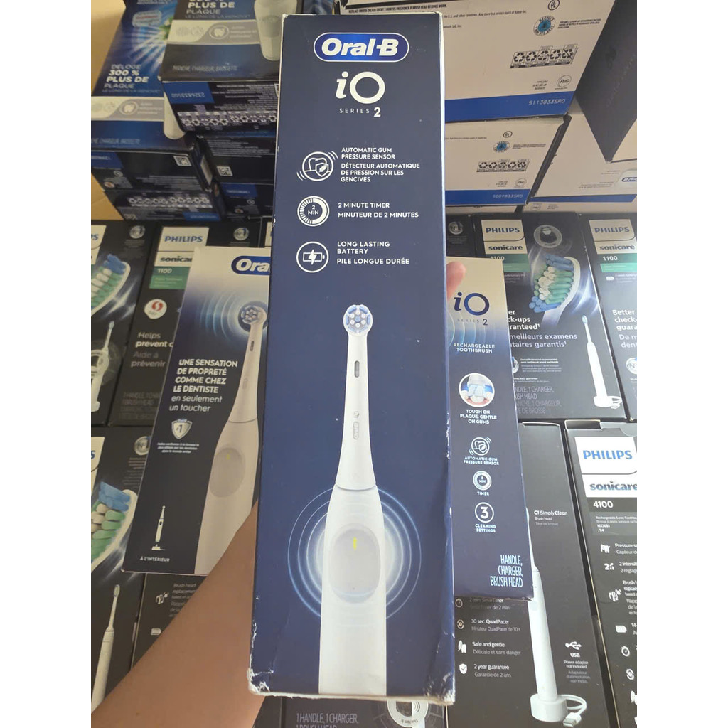 Bàn chải điện Oral-B iO Series 2.