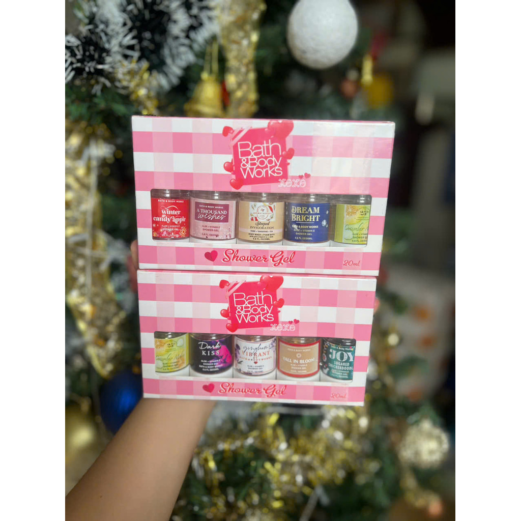 Sữa Tắm Nữ Bath , Body Works giao ngẫu nhiên mùi. 20ml x5 chai 1 hộp. TẶNG KÈM 1 CHAI XỊT MINI 10ml