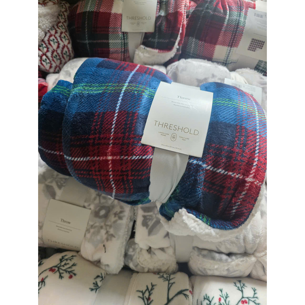 Chăn Throw Threshold –  127 × 152 cm (50 × 60 in) Siêu Mềm Mịn, Ấm Áp – Hàng Mỹ