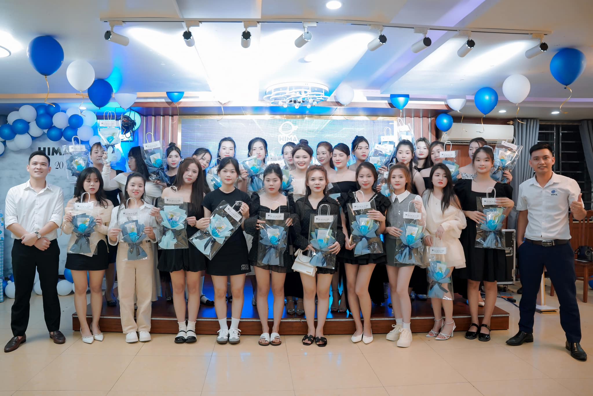 Đêm Gala đầy sôi động nhân dịp 20/10 tại Công ty CP Quốc tế HIMA