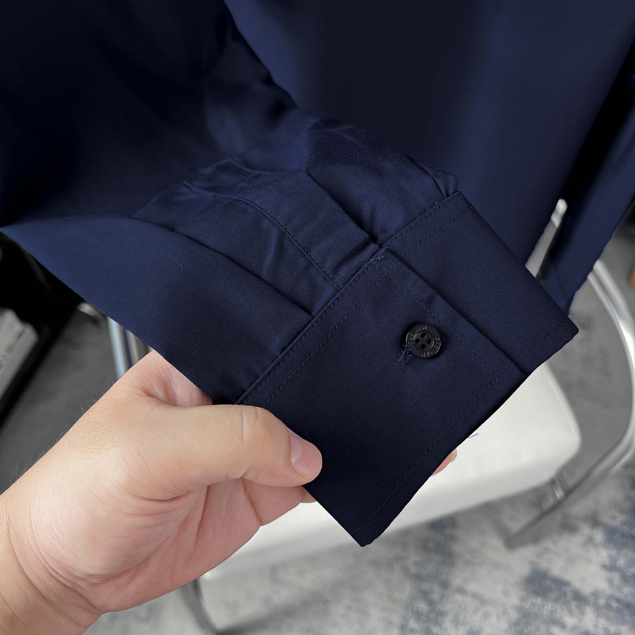 Áo Sơ Mi Tay dài Bigsize Trơn Logo thêu Gấu Màu Xanh đen